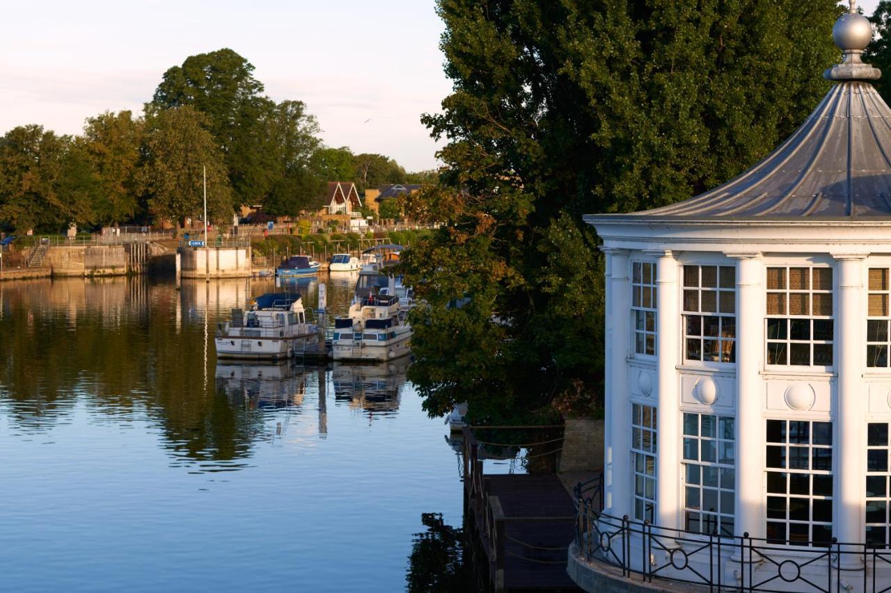 The Mitre, Hampton Court Ξενοδοχείο Kingston upon Thames  Εξωτερικό φωτογραφία The River Wey at Farnham