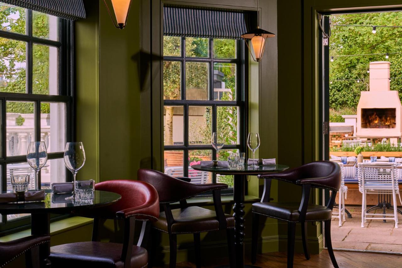 The Mitre, Hampton Court Ξενοδοχείο Kingston upon Thames  Εξωτερικό φωτογραφία The interior of the restaurant