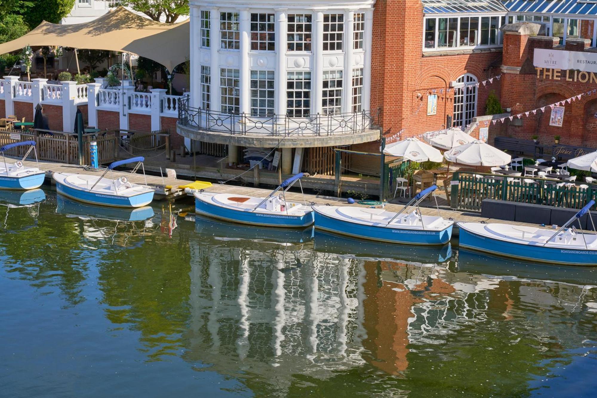 The Mitre, Hampton Court Ξενοδοχείο Kingston upon Thames  Εξωτερικό φωτογραφία The River Restaurant